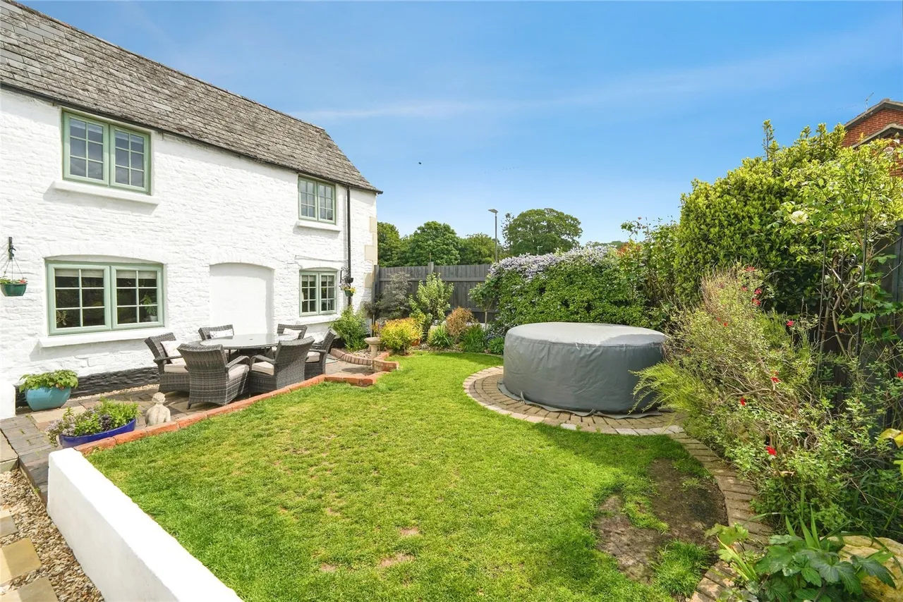 Churchfield Road, Upton St. Leonards, Gloucester, Gloucestershire, GL4, photo 14