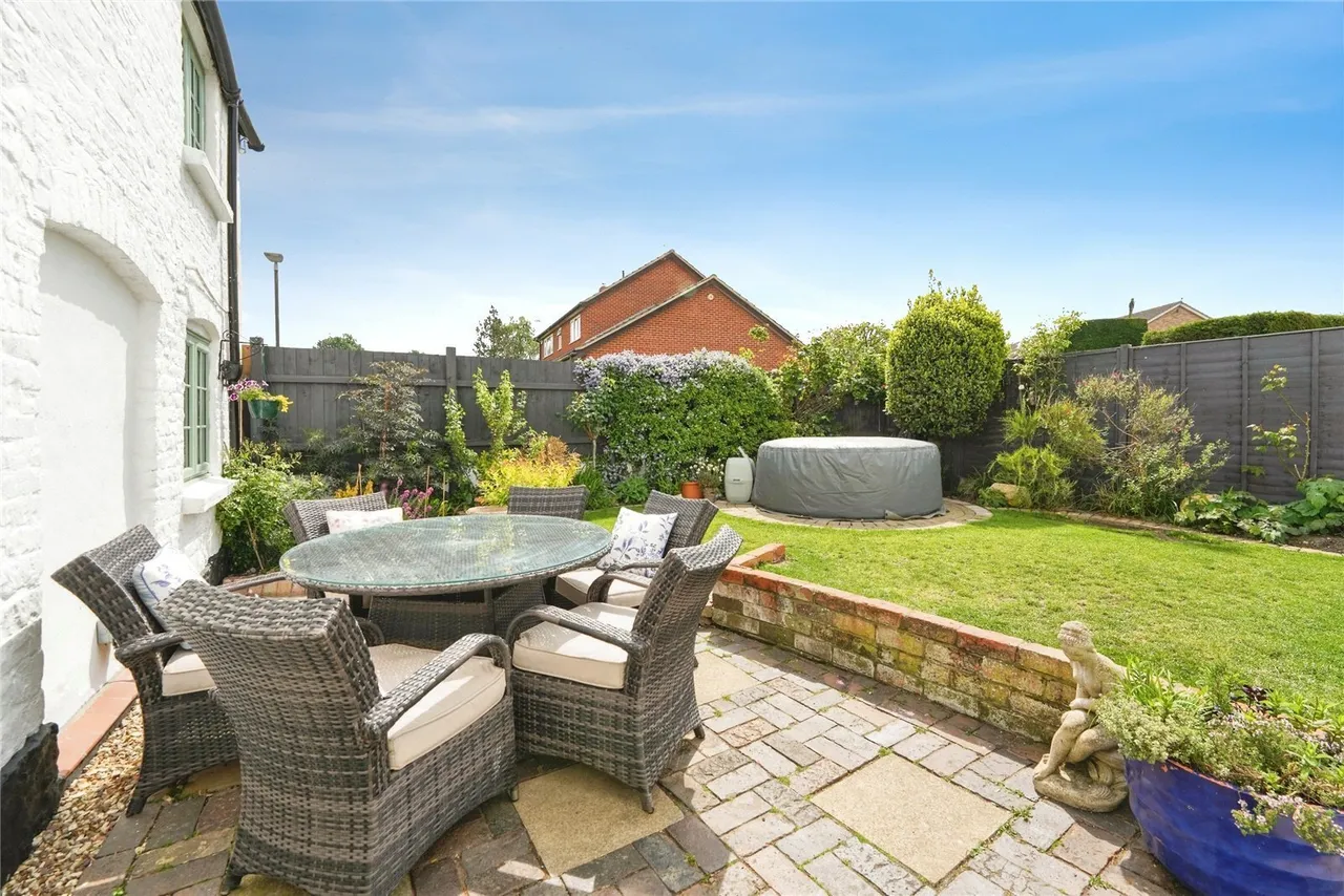 Churchfield Road, Upton St. Leonards, Gloucester, Gloucestershire, GL4, photo 13