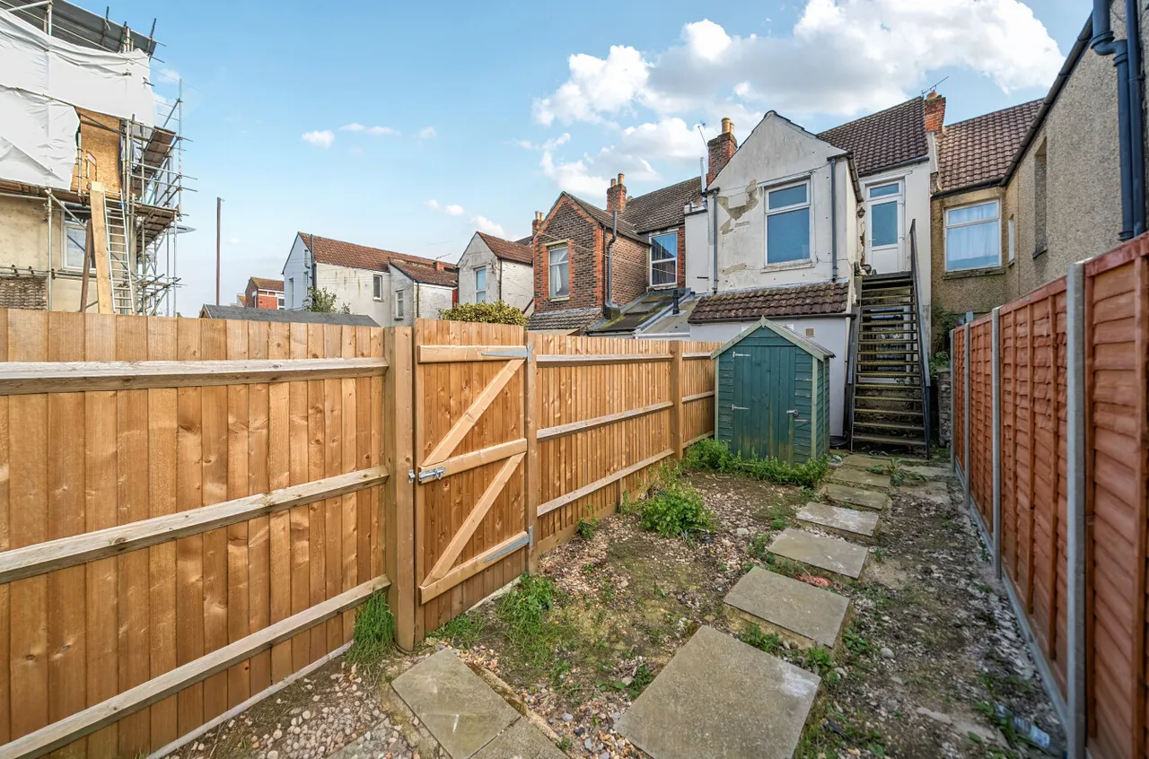Derby Road, Portsmouth, PO2, photo 11