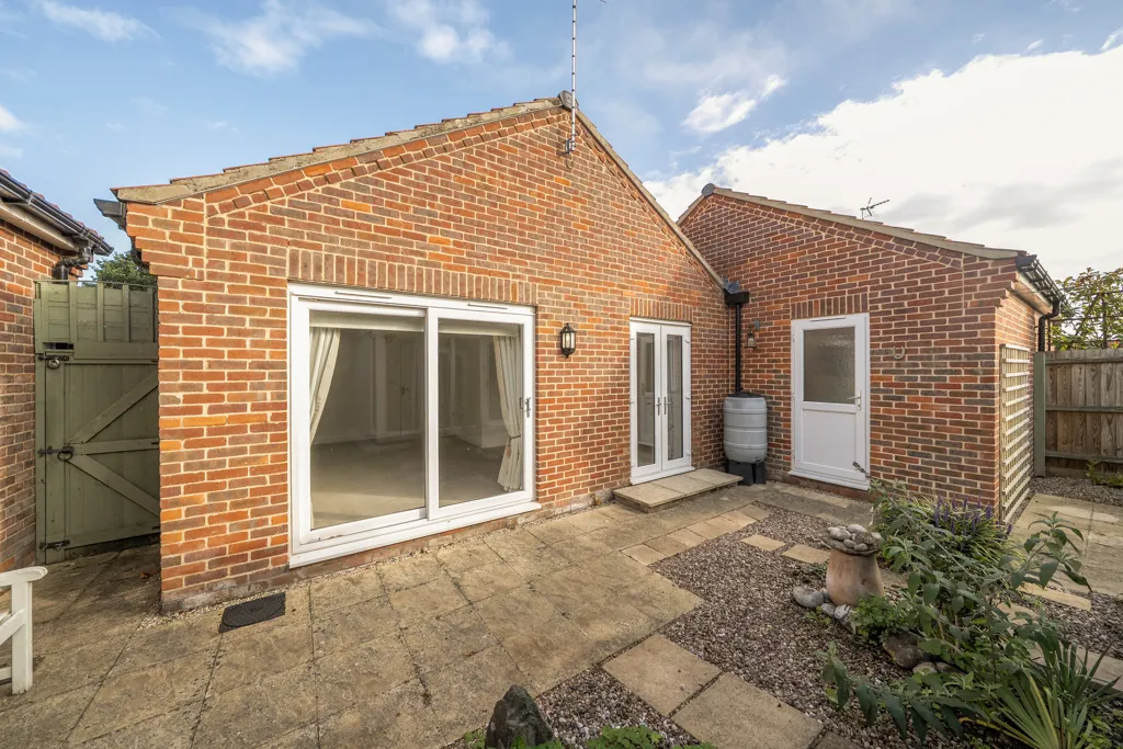 Ainsworth Road, Holt, photo 19