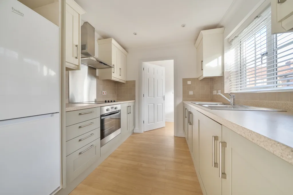 Ainsworth Road, Holt, photo 4