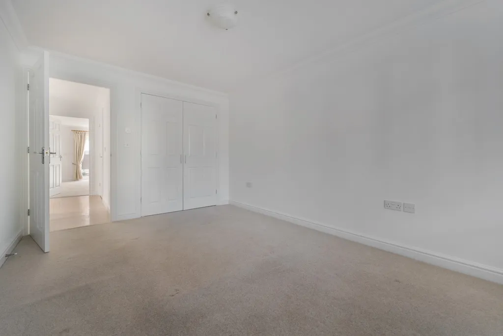 Ainsworth Road, Holt, photo 12