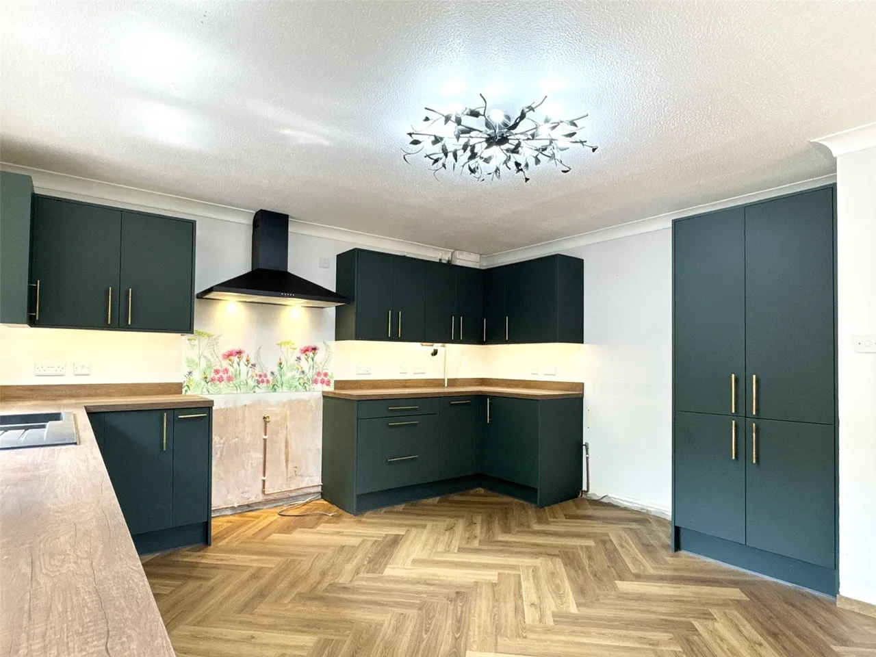 Gorse Farm Estate, Llandrindod Wells, Powys, LD1 5SH, photo 2