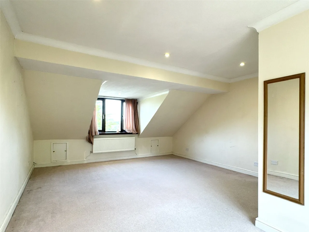 Gorse Farm Estate, Llandrindod Wells, Powys, LD1 5SH, photo 17