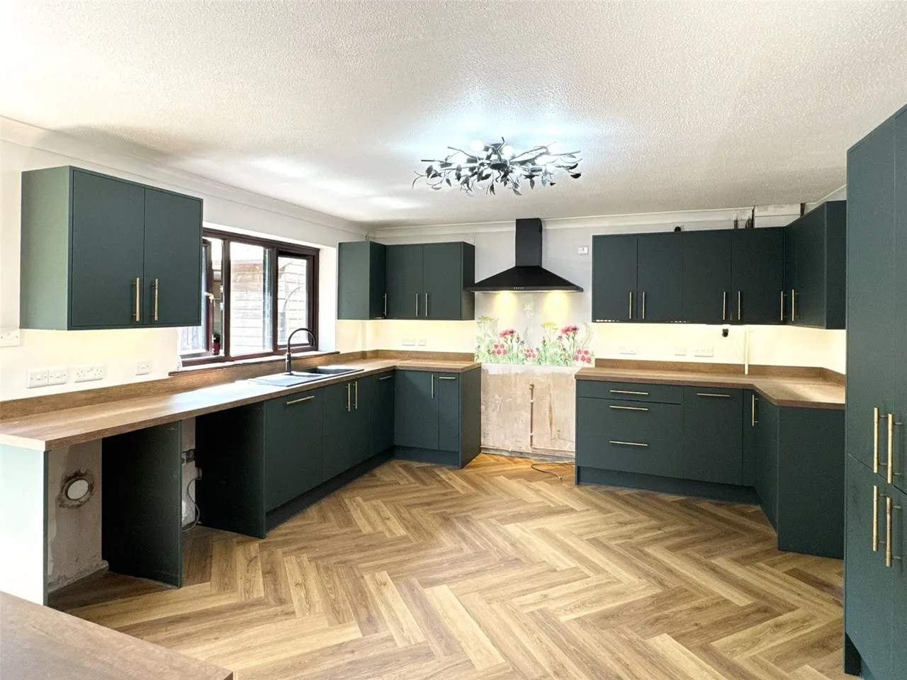 Gorse Farm Estate, Llandrindod Wells, Powys, LD1 5SH, photo 5