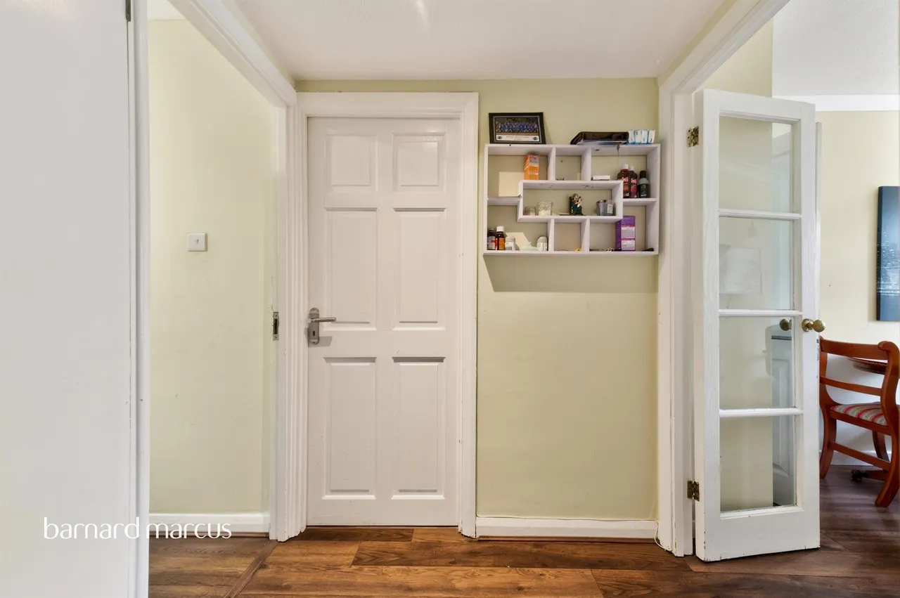 Woodcote Road, Wallington, photo 7