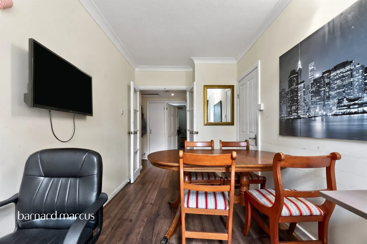 Woodcote Road, Wallington, photo 8