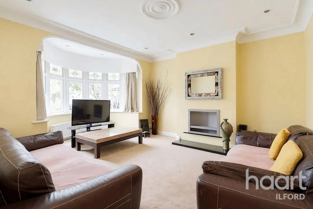 Stonehall Avenue, Ilford, IG1, photo 6