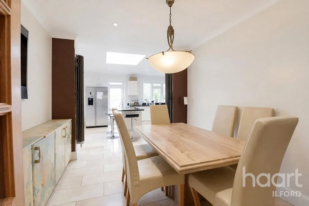 Stonehall Avenue, Ilford, IG1, photo 13
