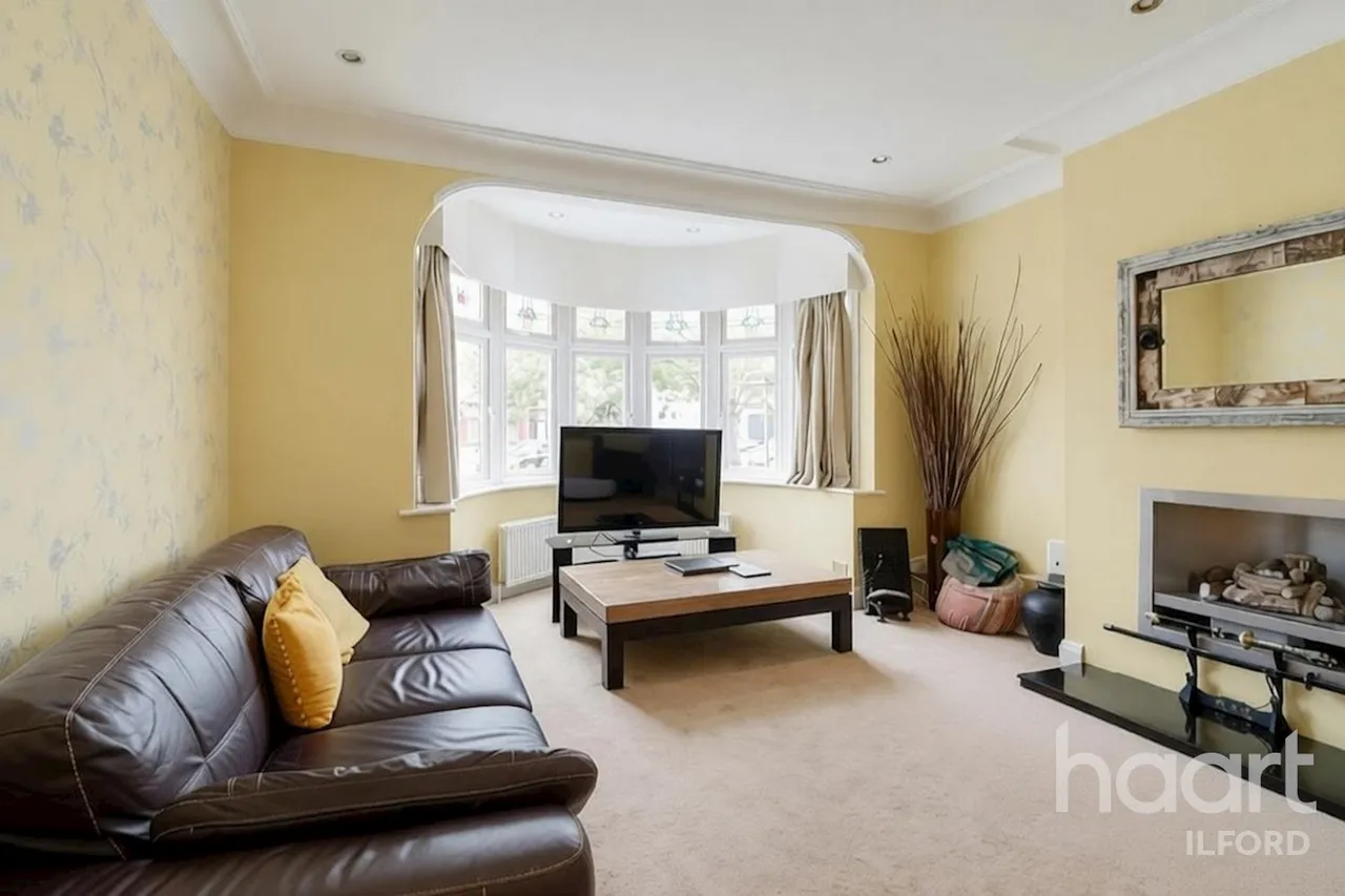 Stonehall Avenue, Ilford, IG1, photo 7