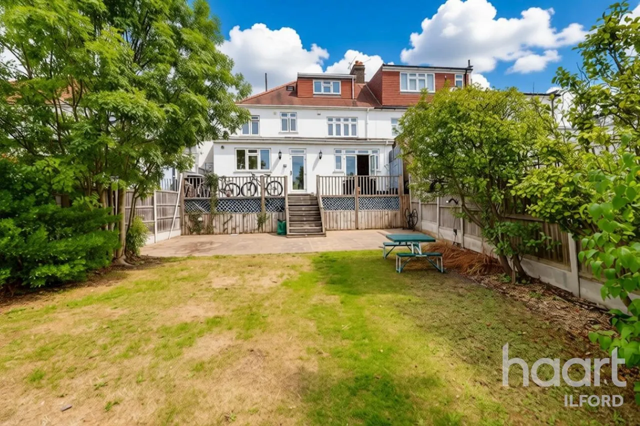 Stonehall Avenue, Ilford, IG1, photo 26