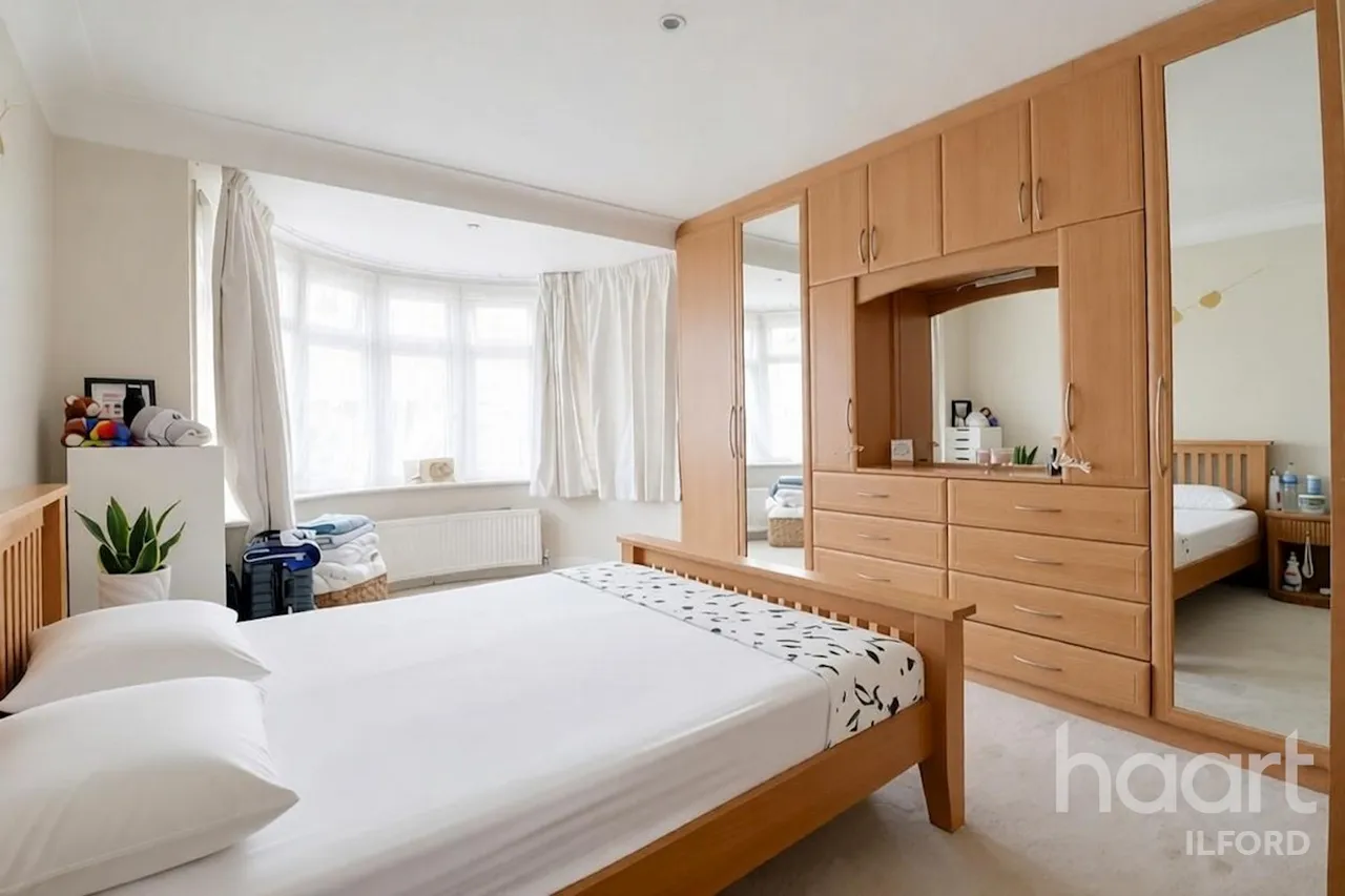 Stonehall Avenue, Ilford, IG1, photo 16