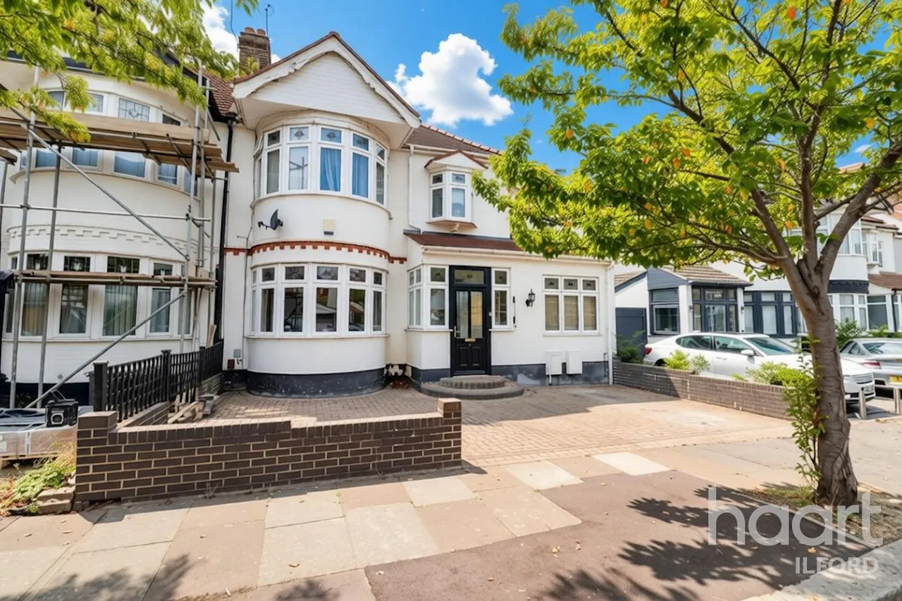 Stonehall Avenue, Ilford, IG1, photo 2