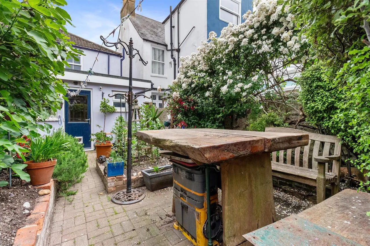 Park Road, Worthing, photo 9