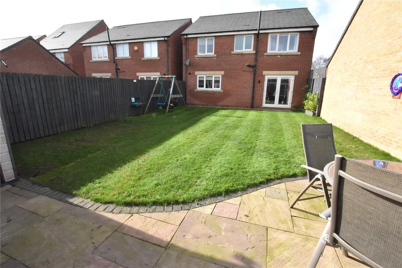 Jennie Blackamore Way, Crossgates, LS15, photo 8