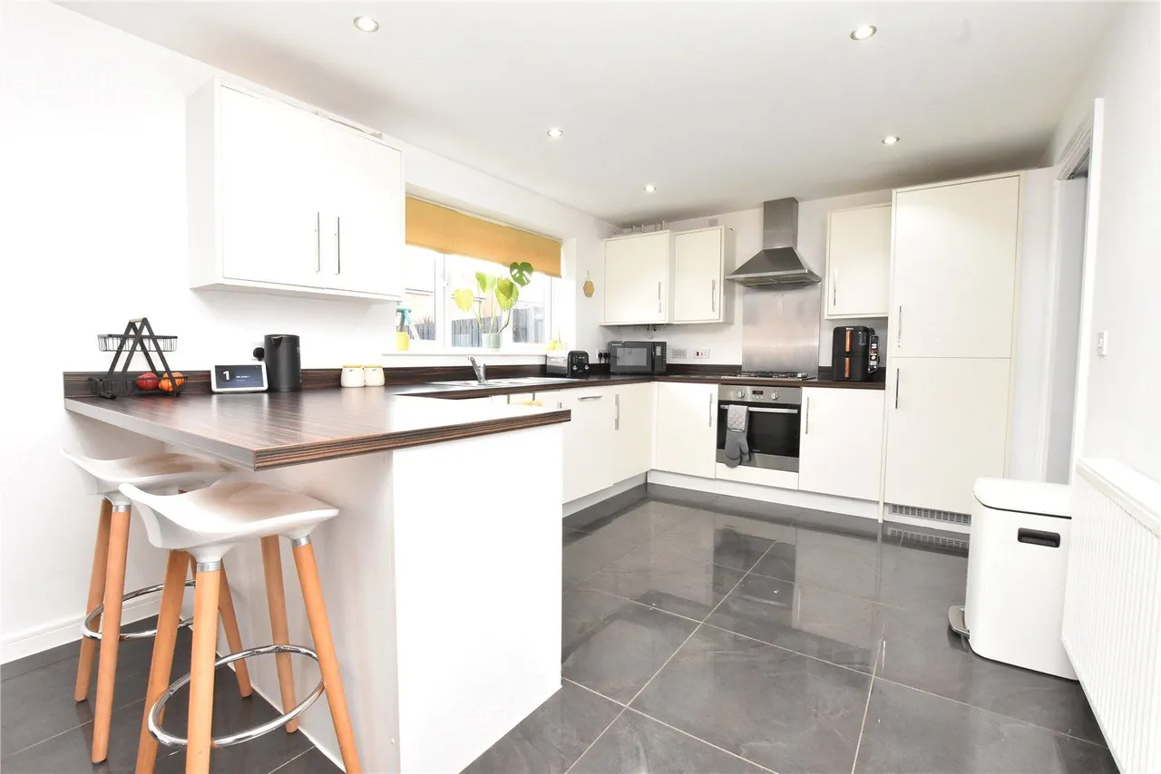 Jennie Blackamore Way, Crossgates, LS15, photo 3