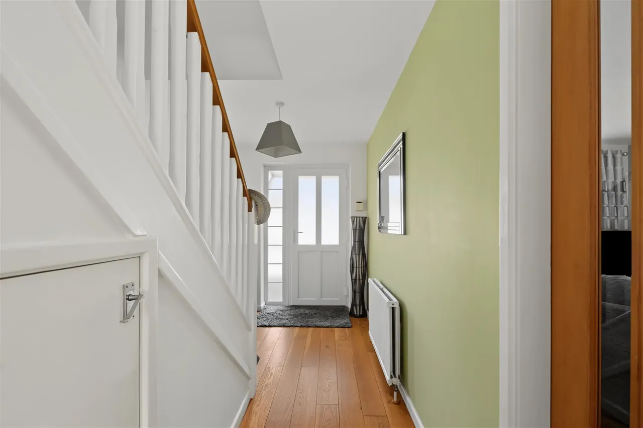 Somerset Close, Long Eaton, NG10, photo 5