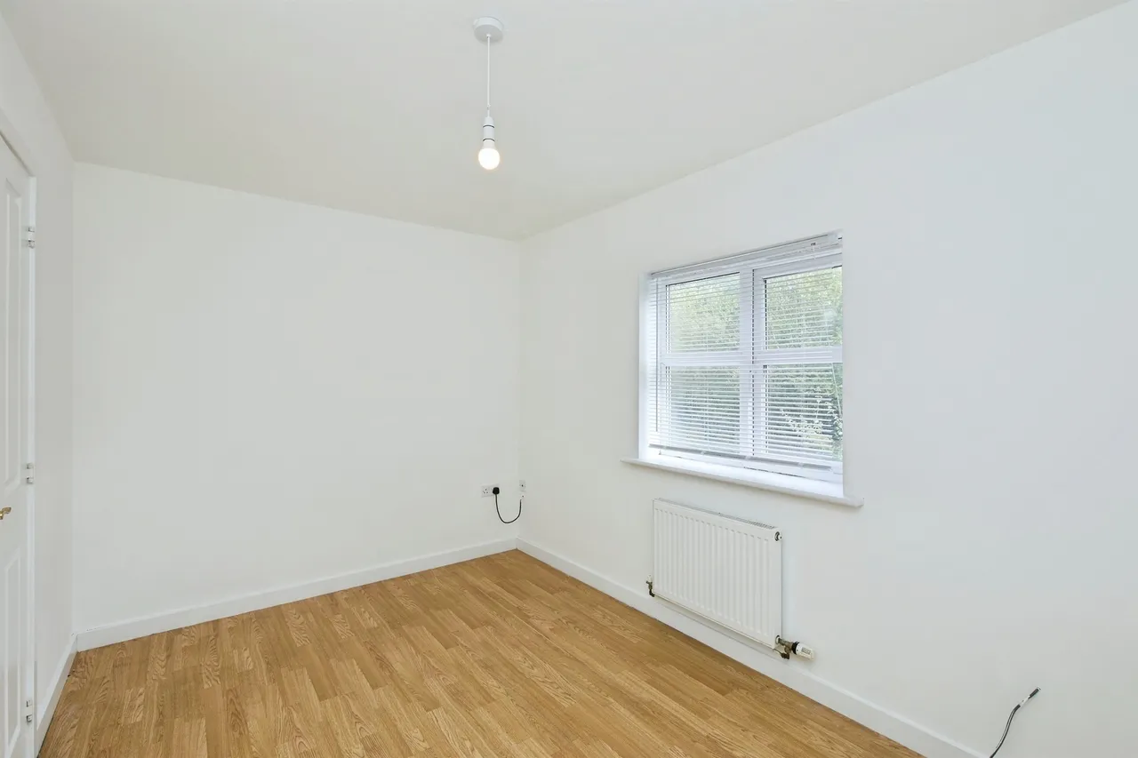 Hevea Road, Burton-On-Trent, DE13, photo 3