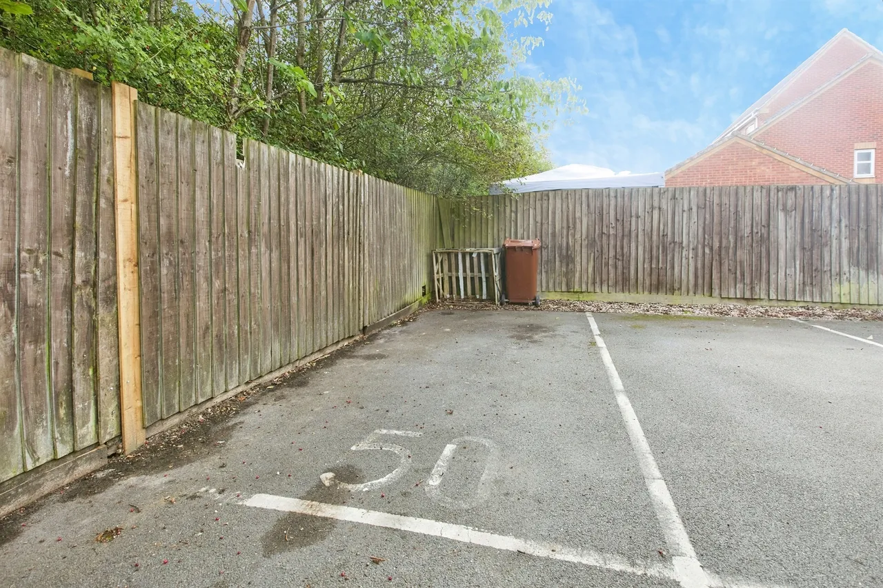 Hevea Road, Burton-On-Trent, DE13, photo 20