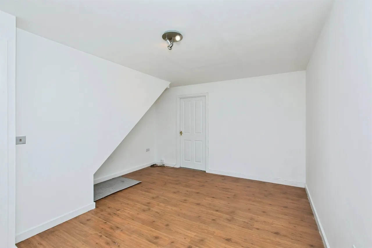 Hevea Road, Burton-On-Trent, DE13, photo 10