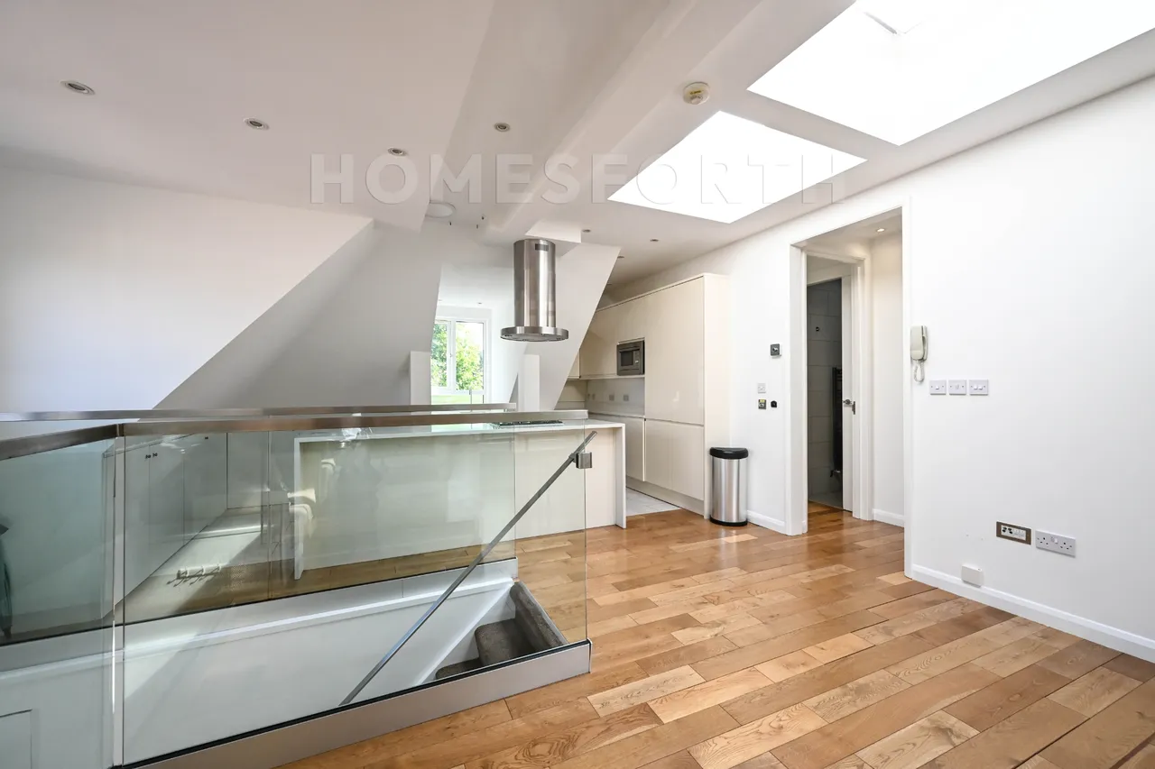 Chatsworth Road, London, NW2, photo 6