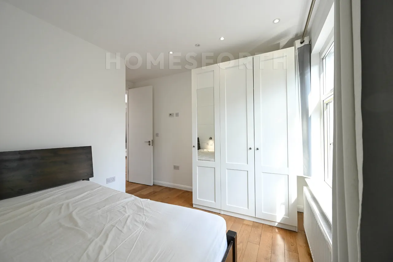 Chatsworth Road, London, NW2, photo 16