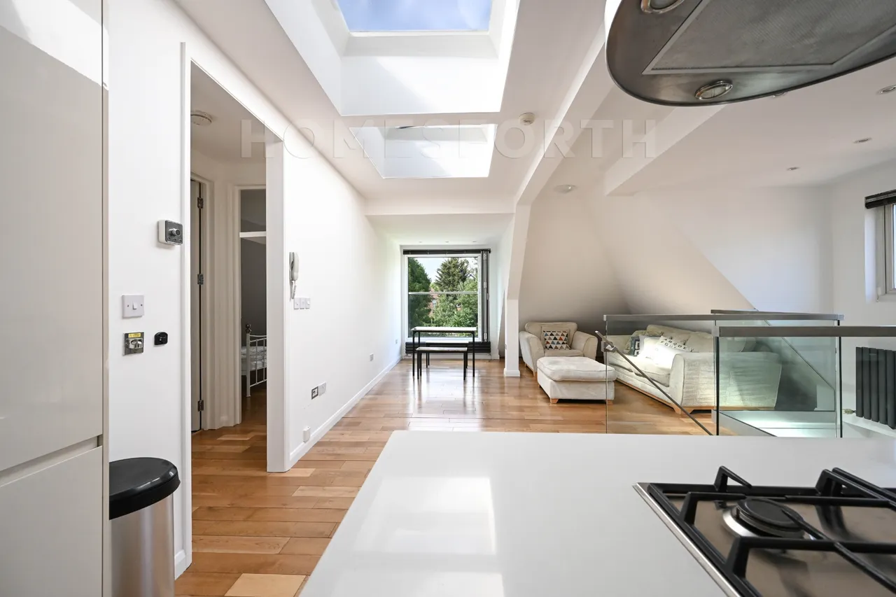 Chatsworth Road, London, NW2, photo 11