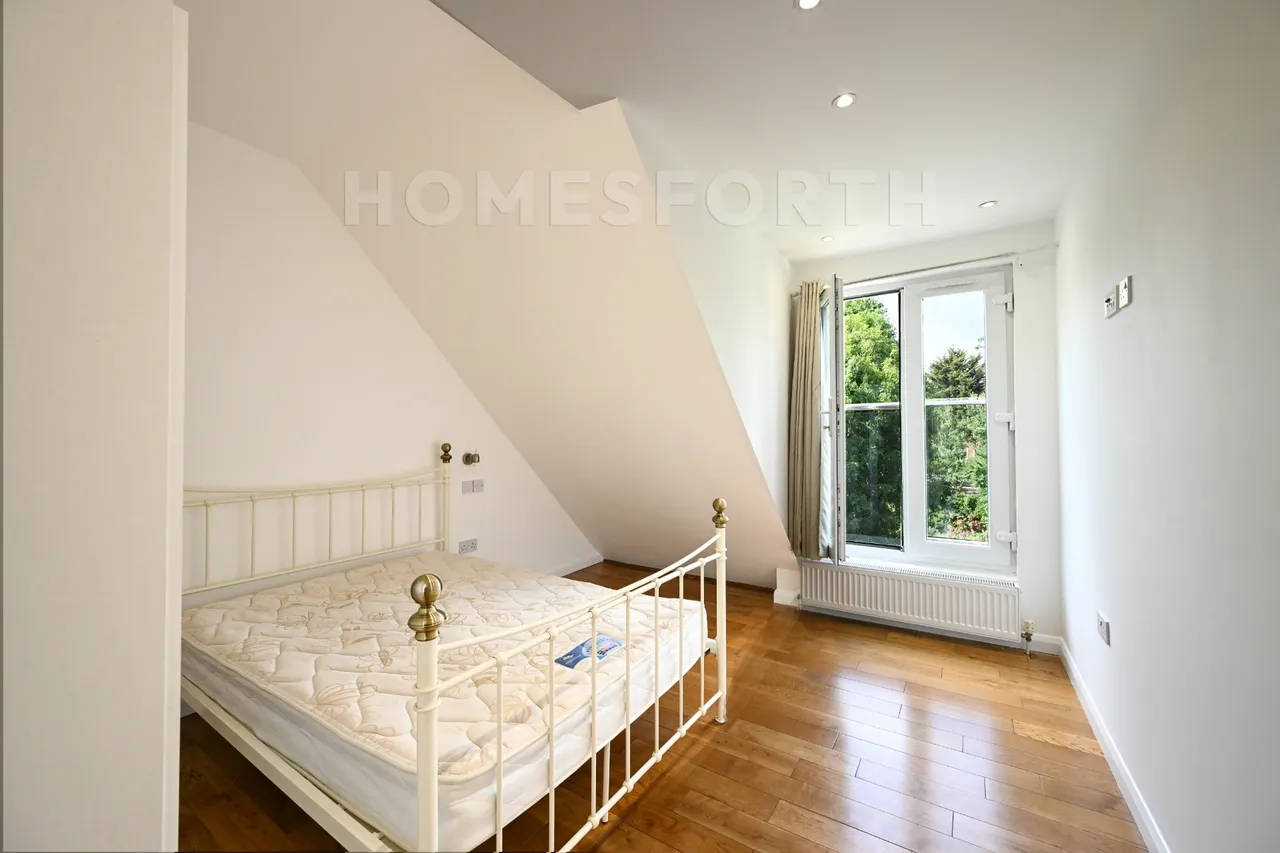 Chatsworth Road, London, NW2, photo 12