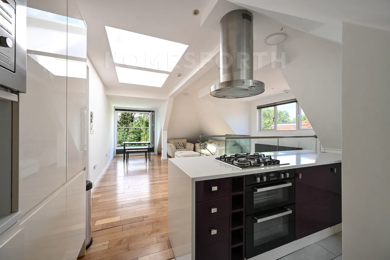 Chatsworth Road, London, NW2, photo 10