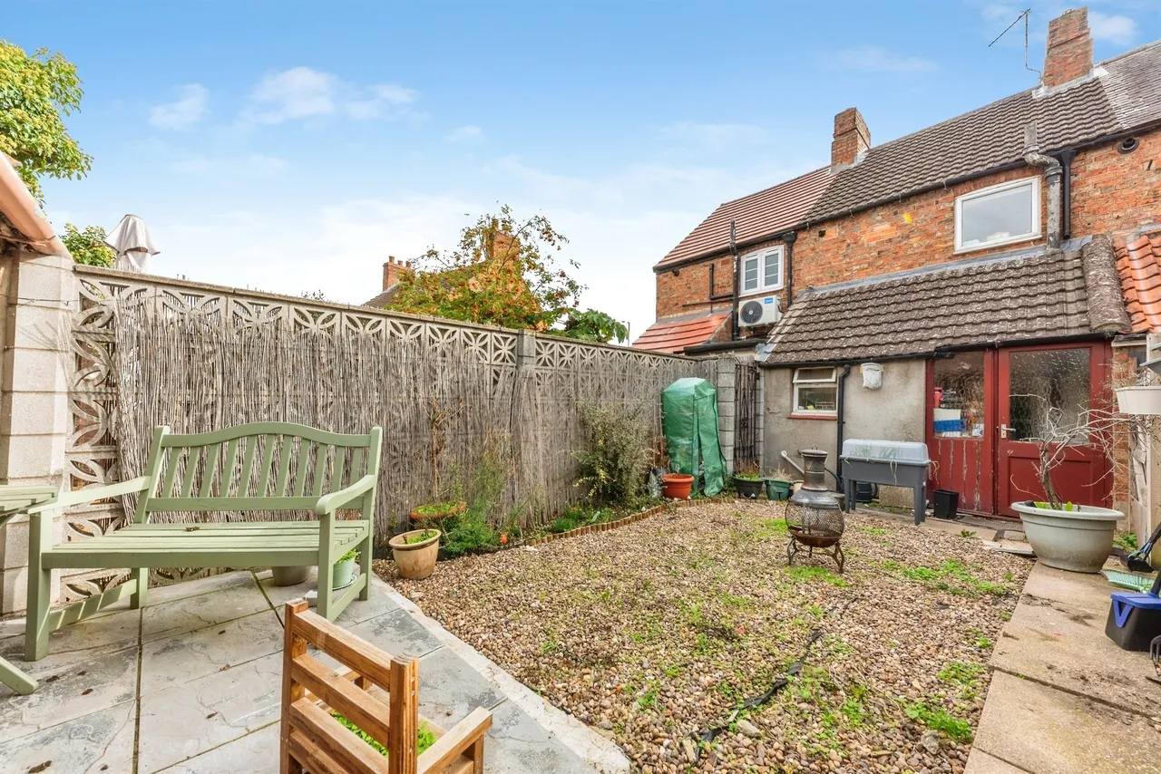 London Road, Sleaford, photo 12