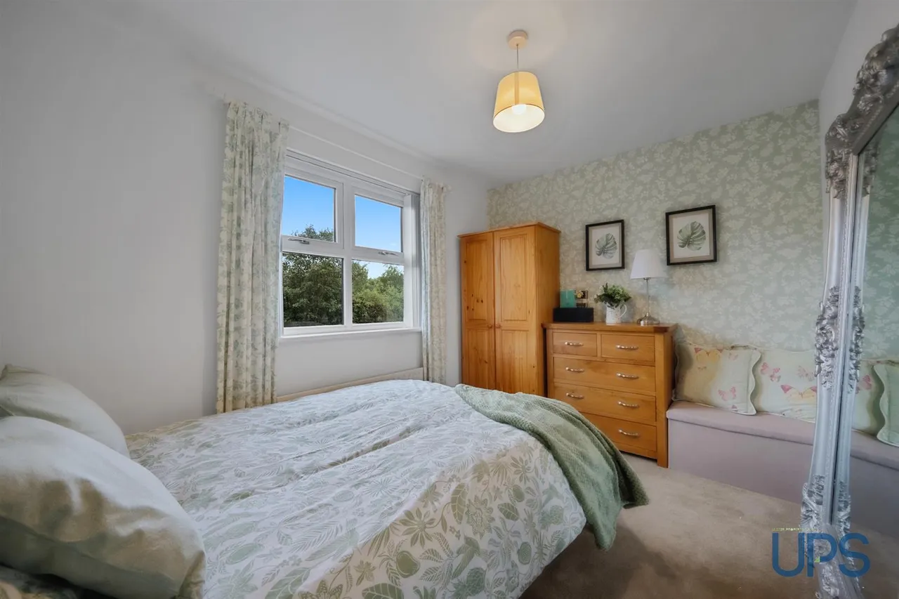 Arlington Drive, Blacks Road, BT10, photo 23