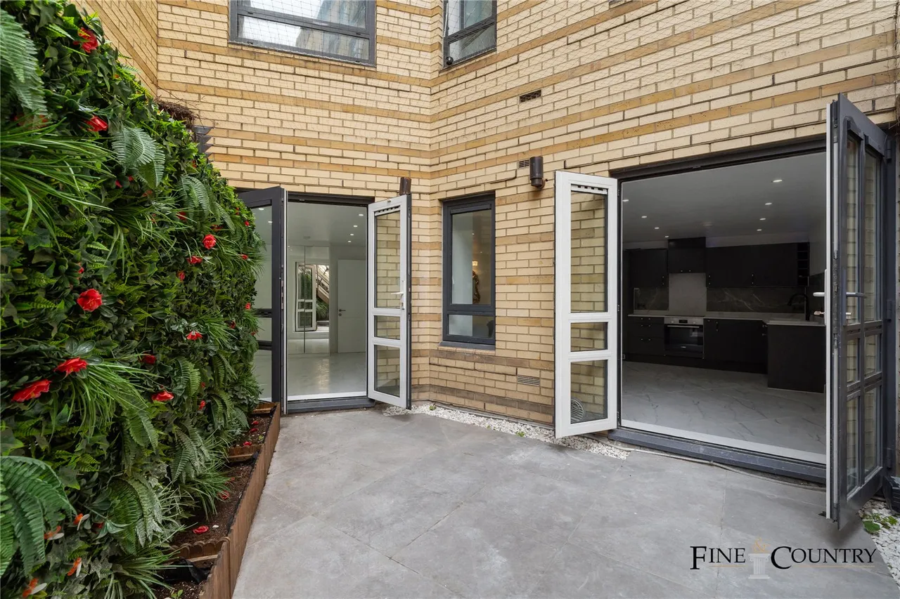 Greville Road, photo 10
