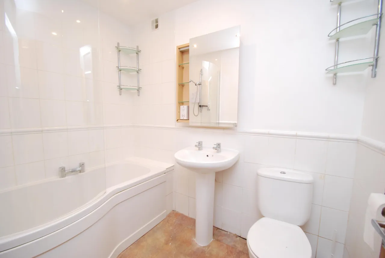 Gloucester Road, Bath, BA1, photo 6
