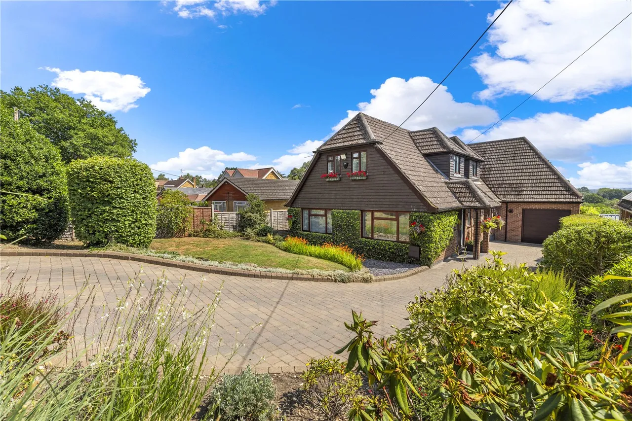 Sandy Lane, Wokingham, Berkshire, RG41 4ST, photo 22