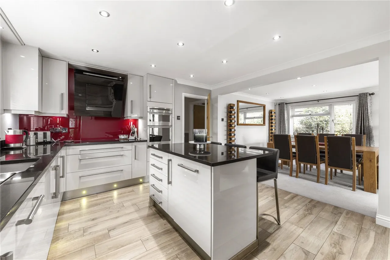 Sandy Lane, Wokingham, Berkshire, RG41 4ST, photo 4