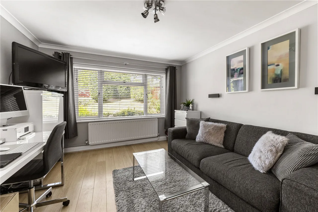 Sandy Lane, Wokingham, Berkshire, RG41 4ST, photo 10