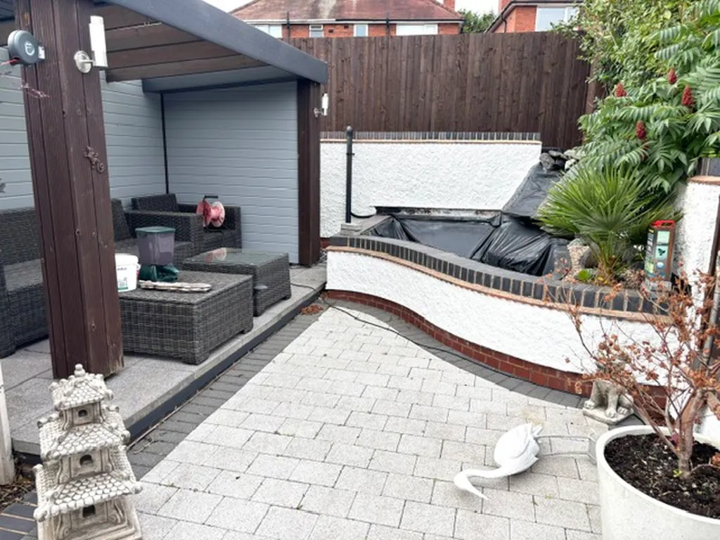 Queslett Road, Great Barr, B43, photo 17
