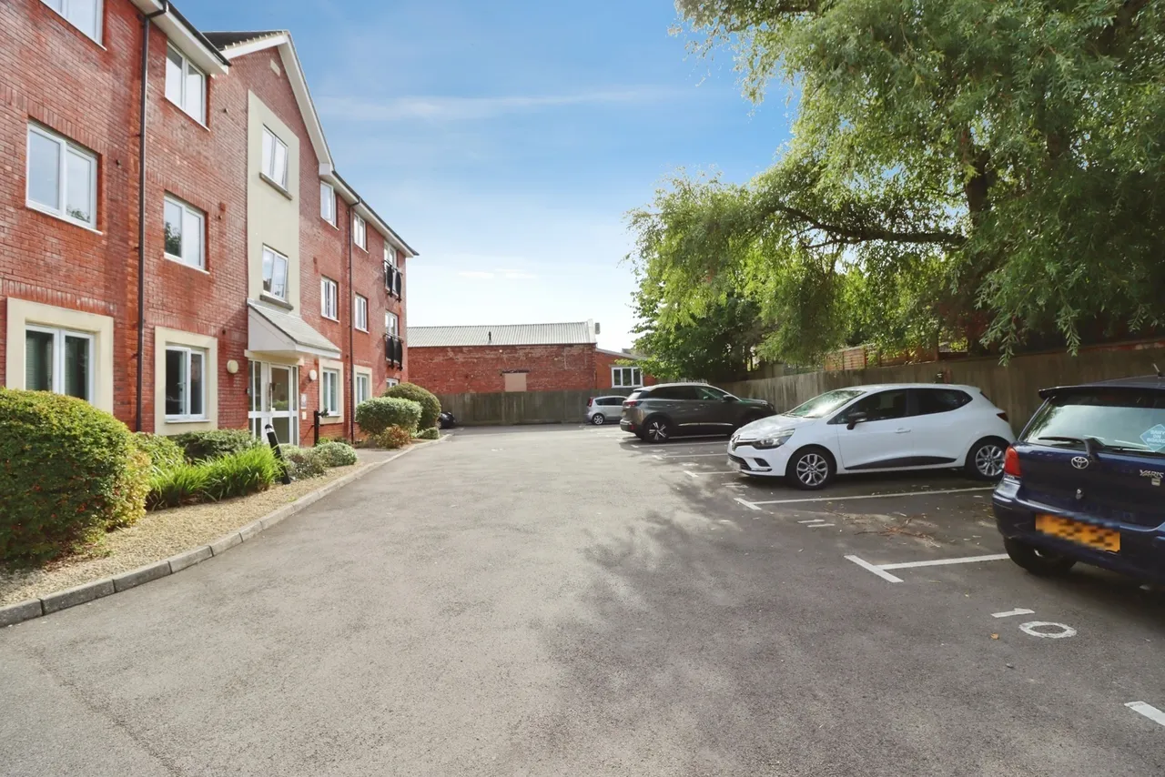 Alexandra Court, Alexandra Park, BS16, photo 11