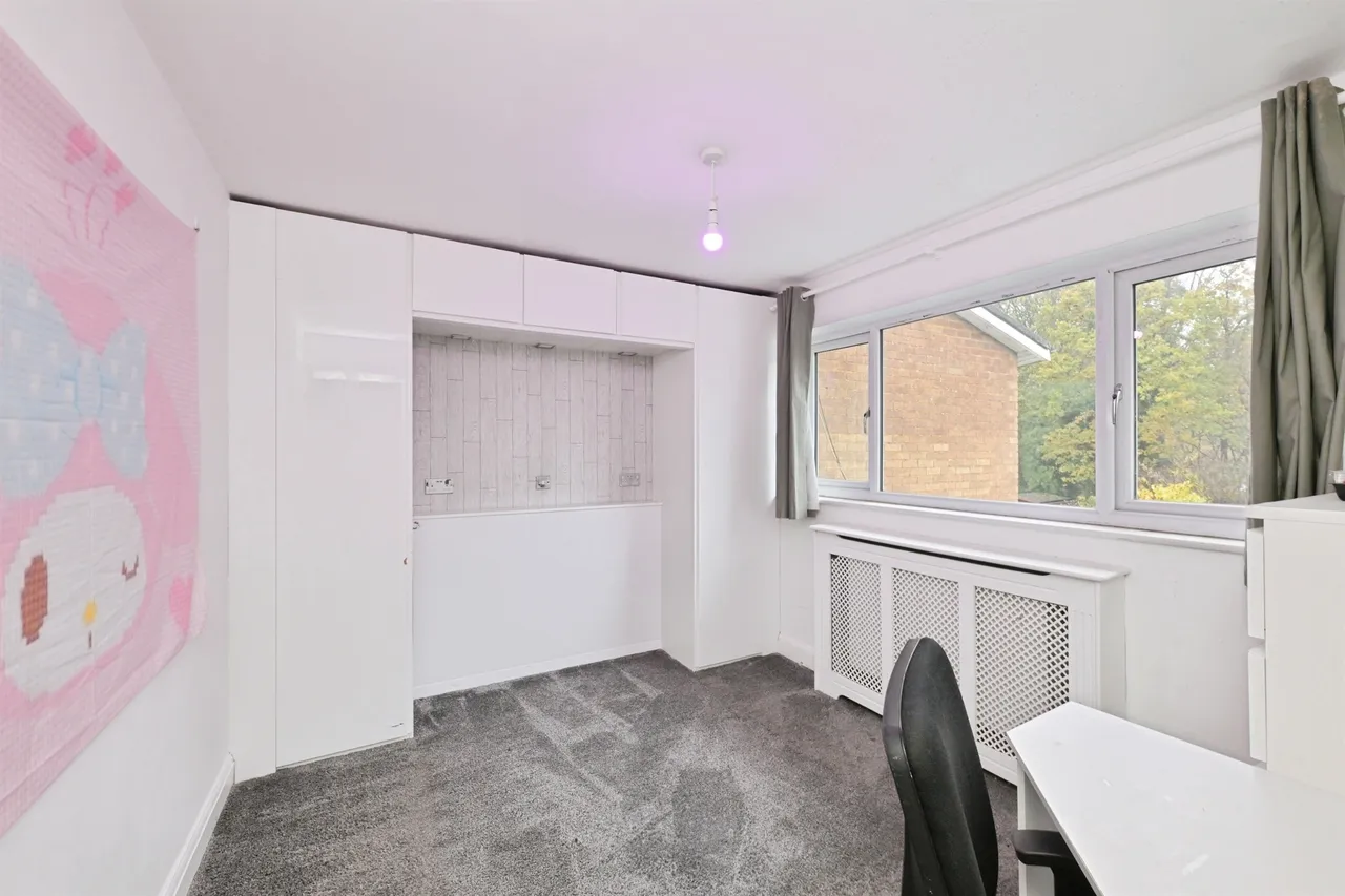 Little Brays, HARLOW, photo 11