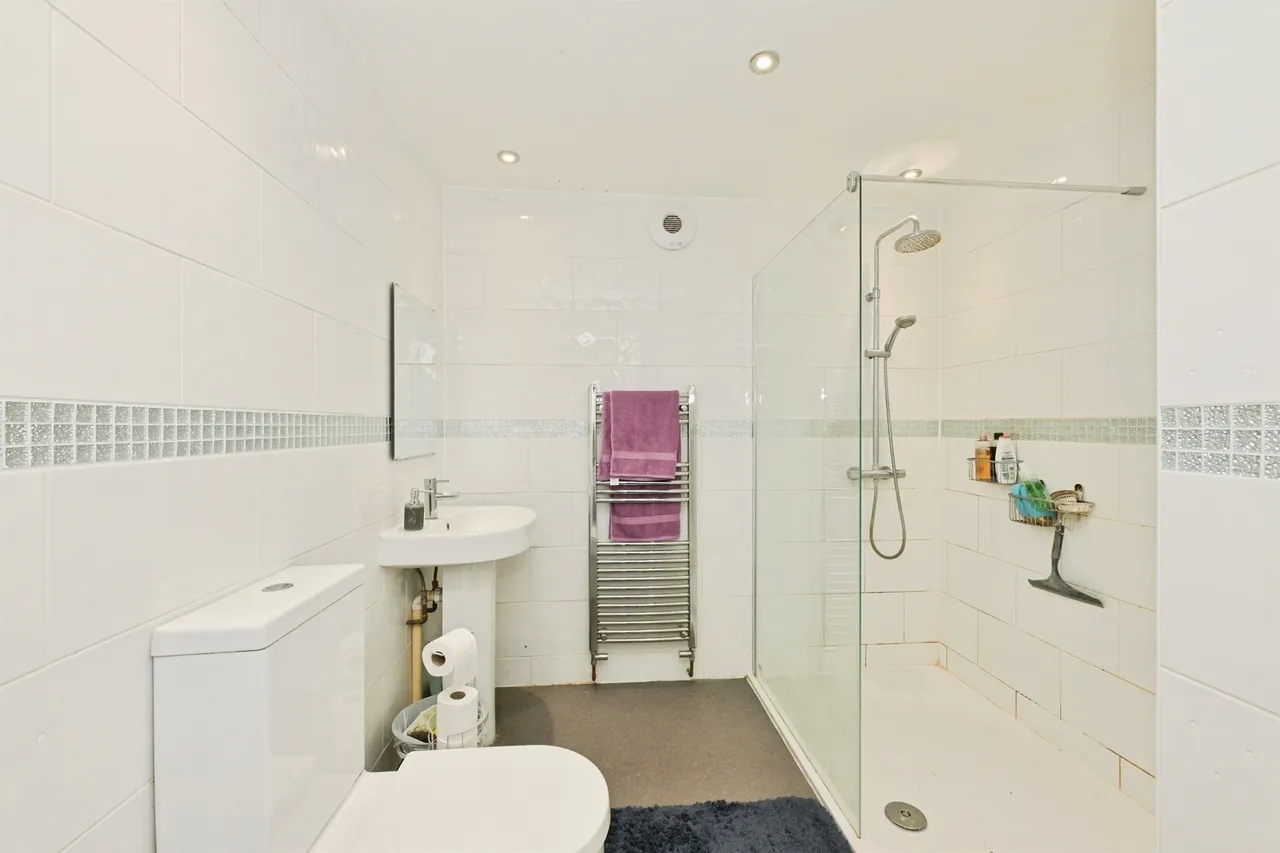Little Brays, HARLOW, photo 6