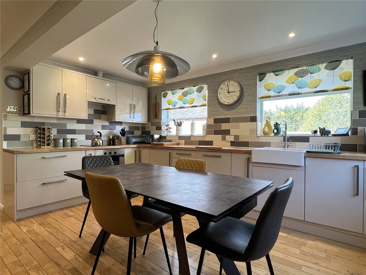 Pitmore Lane, Pennington, Lymington, Hampshire, SO41 8LL, photo 4