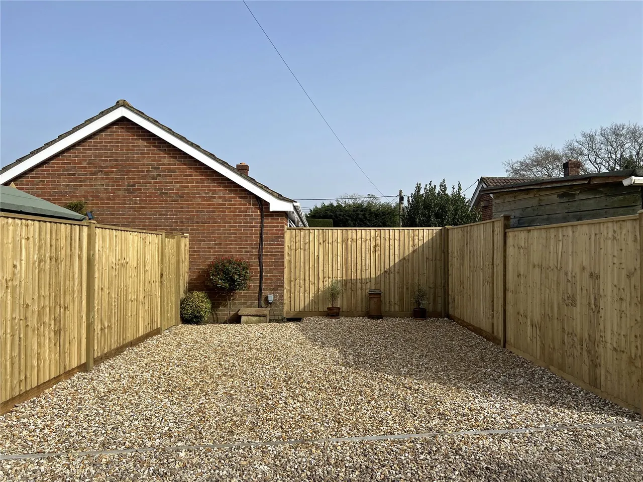 Pitmore Lane, Pennington, Lymington, Hampshire, SO41 8LL, photo 19
