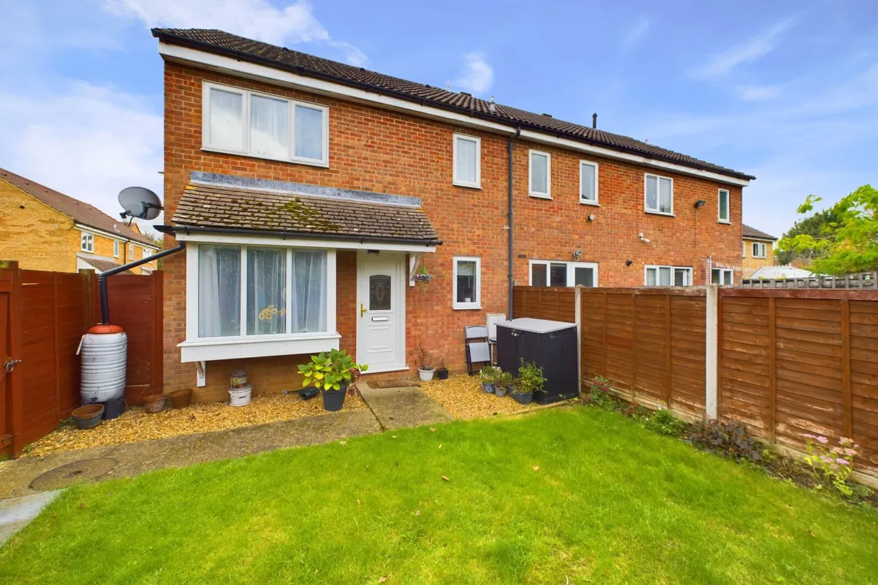 Chawston Close, Eaton Socon, PE19, photo 4