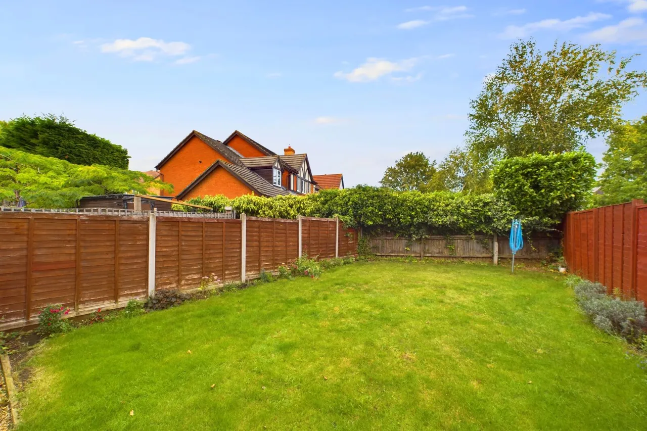 Chawston Close, Eaton Socon, PE19, photo 2