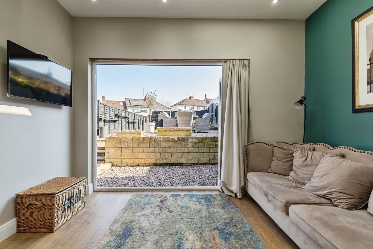 Wootton Crescent, Bristol, Somerset, BS4, photo 16