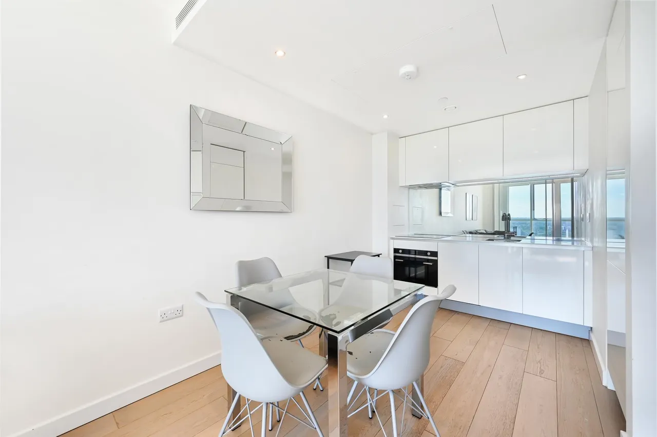 Sky Gardens, Nine Elms, SW8, photo 10