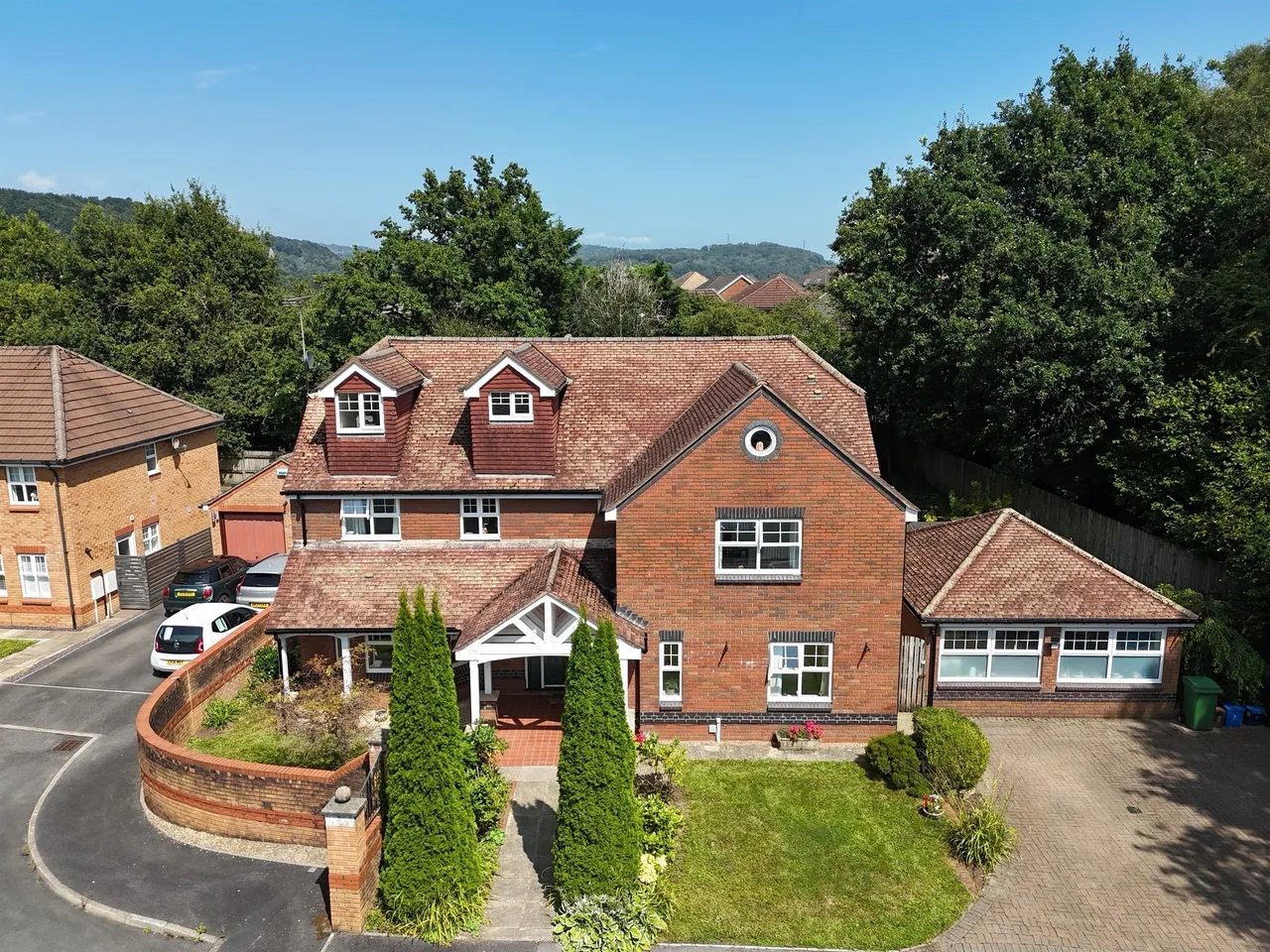 5 bed house for sale — Clos Y Mynydd, Morganstown, Cardiff