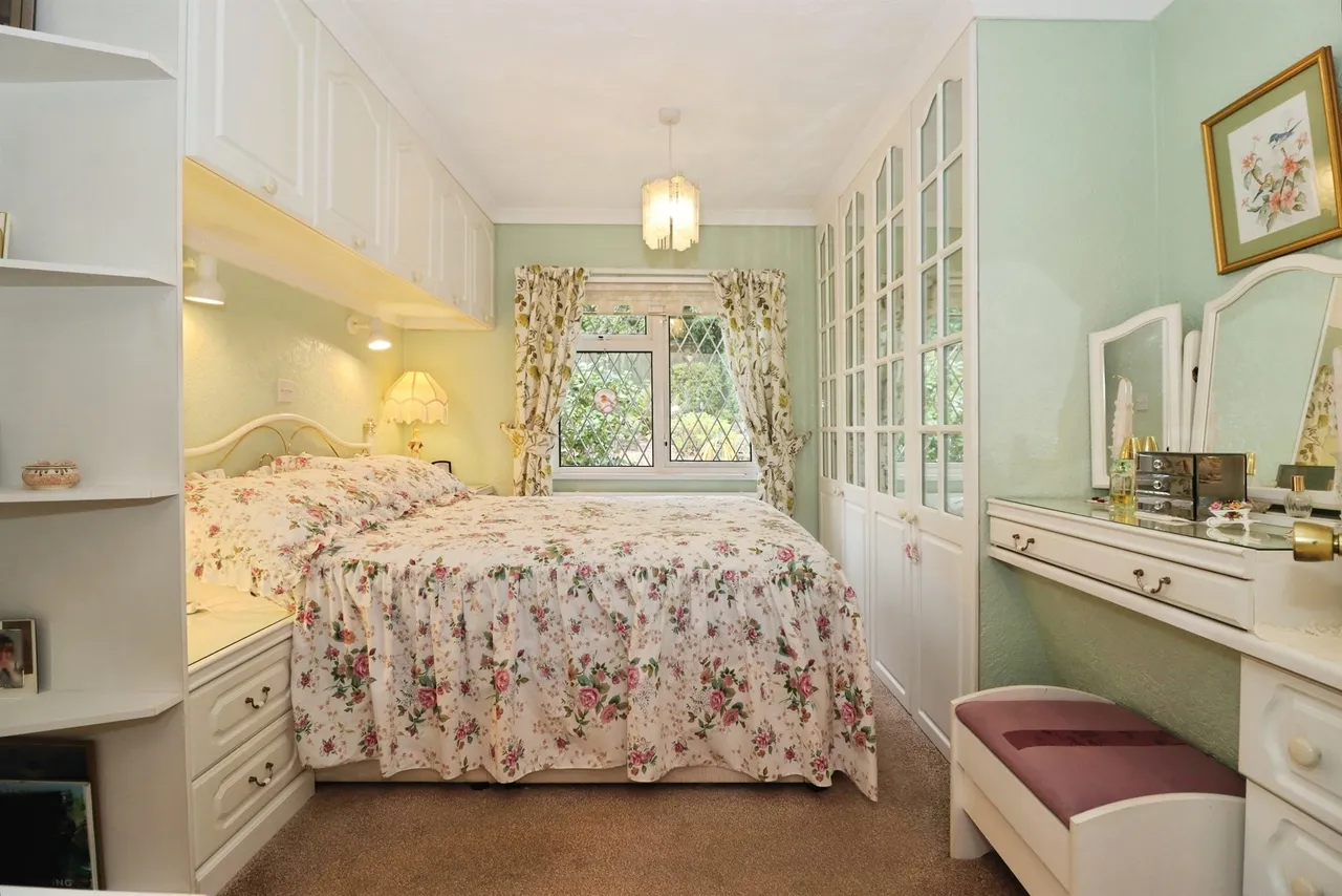 Ram Hill, Coalpit Heath, BS36, photo 3