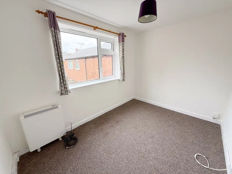 Avenue Road, Grantham, photo 5