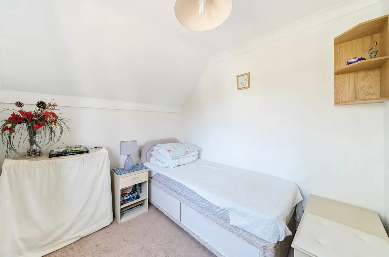 Garden Mews, Warsash, SO31, photo 8